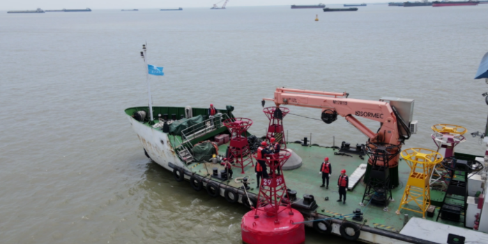 3dc27bbbd7a3d1c7a410462c3218b129