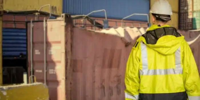 有什么原因导致海运集装箱运输途中败坏？